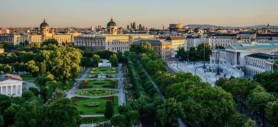 uitzicht over wenen wien touristmus by christian stemper