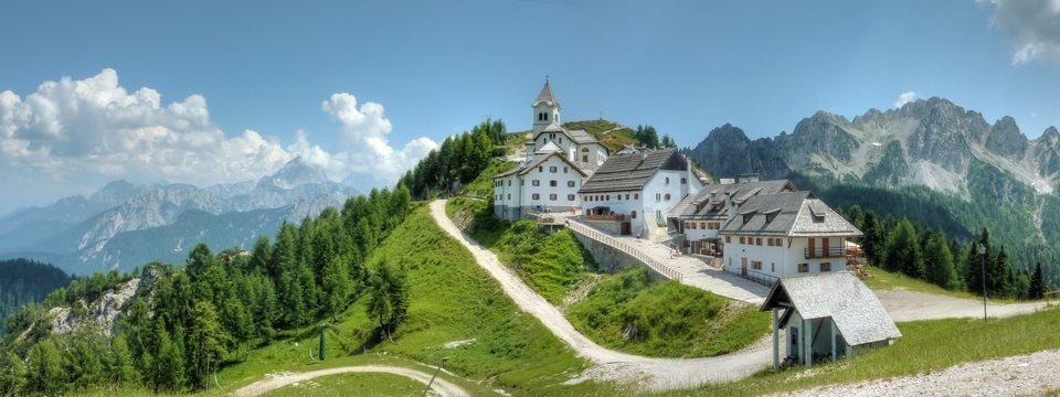 alpe adria trail monte lussari italie