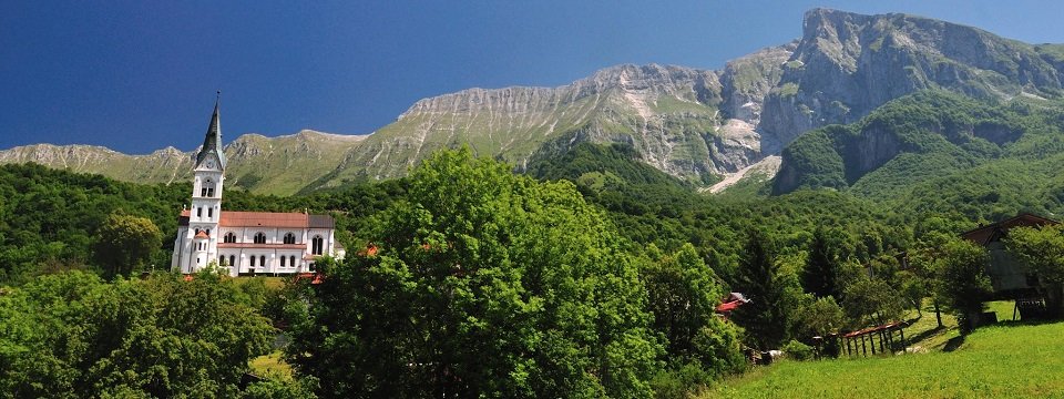 e26 aat alpe adria trail etappe 26 drežnica(kobarid)  tolmin bergdorf dreznica