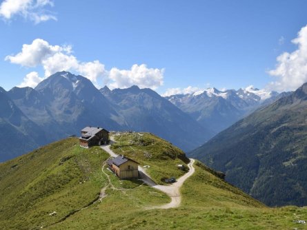 huttentocht stubaier höhenweg vakantie oostenrijk oostenrijkse alpen e1 starkenburger hütte (1)