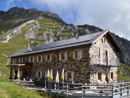 huttentocht stubaier höhenweg vakantie oostenrijk oostenrijkse alpen e1 starkenburger hütte (3)