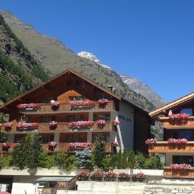 hotel city tasch bei zermatt wallis vakantie zwitserland zwitserse alpen