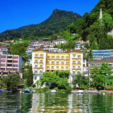 hotel rené capt montreux zwitserland meer van genève vakantie zwitserse alpen