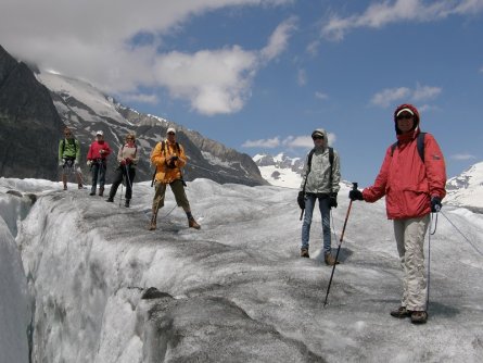 actieve vakantie gletsjertrekkings aletsch gletsjer trekking vakantie zwitserland (30)