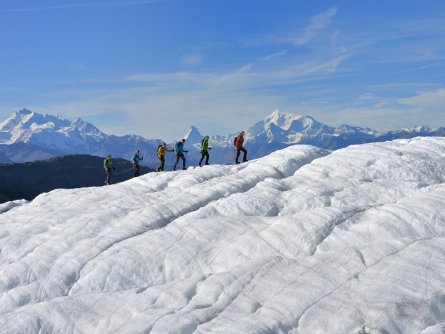 actieve vakantie gletsjertrekkings aletsch gletsjer trekking vakantie zwitserland (17)