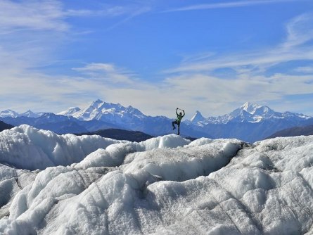 actieve vakantie gletsjertrekkings aletsch gletsjer trekking vakantie zwitserland (37)