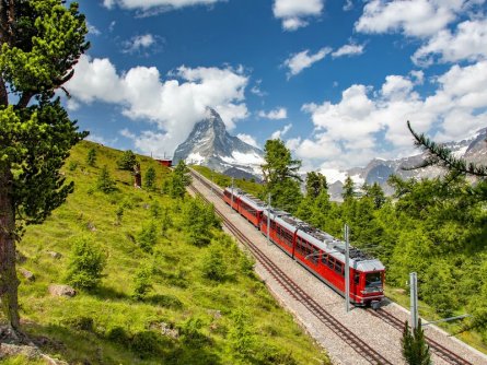 matterhorn zermatt wallis zwitserland adobestock (1)