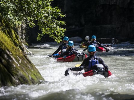 outdoor active zillertal outdoorvakantie tirol oostenrijk river bug 4