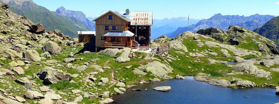 huttentocht stubaier höhenweg stubaier alpen stubaital oostenrijk stubai tirol tourismusverband stubai tirol stage 6 nurnberger hütte bremer hütte 6