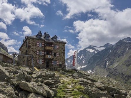 huttentocht stubaier höhenweg stubaier alpen stubaital oostenrijk stubai tirol tourismusverband stubai tirol nürnberger huette 9