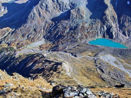 huttentocht stubaier höhenweg stubaier alpen stubaital oostenrijk stubai tirol tourismusverband stubai tirol dresdner hütte peiljoch (2676 m) sulzenau hütte blaue lacke 2