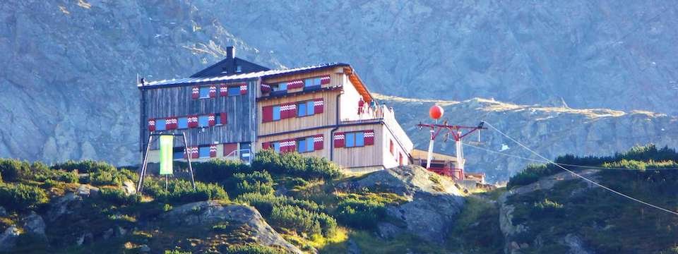 huttentocht stubaier höhenweg stubaier alpen stubaital oostenrijk stubai tirol tourismusverband stubai tirol dresdner hütte peiljoch (2676 m) sulzenau hütte 5