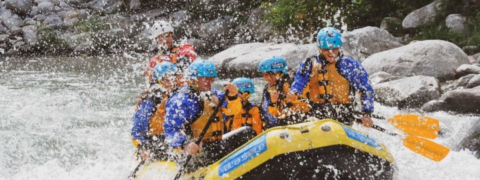 family active val di sole avontuurlijke gezinsvakantie trentino italie family rafting 2