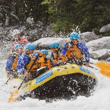 family active val di sole avontuurlijke gezinsvakantie trentino italie family rafting 4