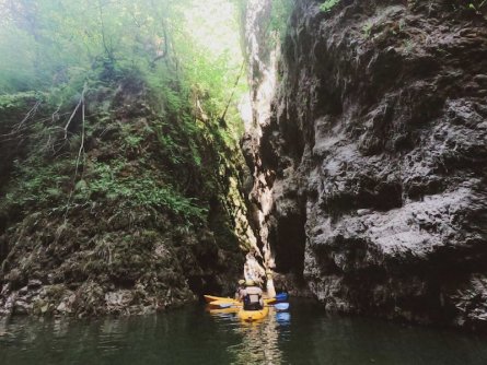 family active val di sole avontuurlijke gezinsvakantie trentino italie canoeing rio novella gorges 4