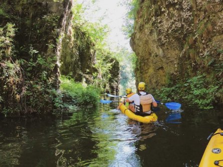 family active val di sole avontuurlijke gezinsvakantie trentino italie canoeing rio novella gorges 3