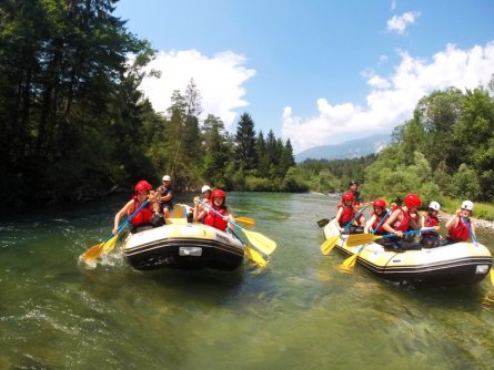 family active bled actieve gezinsvakantie slovenie julische alpen rafting sava river 2