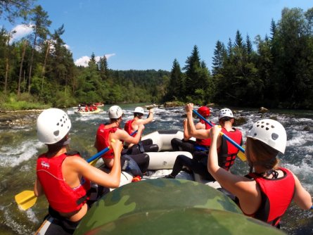 family active bled actieve gezinsvakantie slovenie julische alpen rafting sava river 1