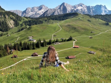 family active lofer avontuurlijke gezinsvakantie oostenrijk bergwandeltocht naar een almhut   kalbrunnalm   tvb salzburger saalachtal 3