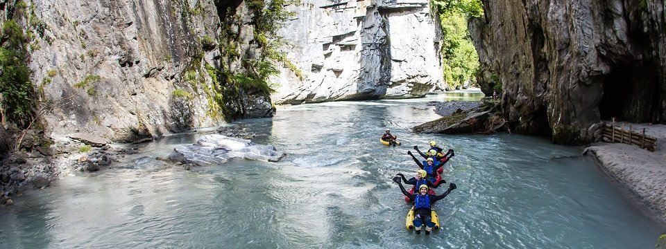 outdoor active zillertal outdoorvakantie tirol oostenrijk river bug 5