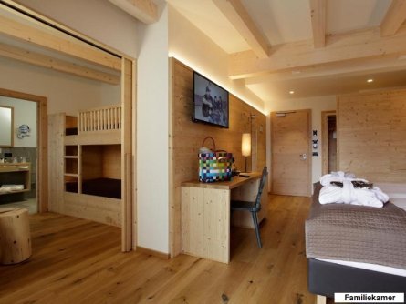 family active val di sole premium hotel palace ravelli mountain family suite (7)