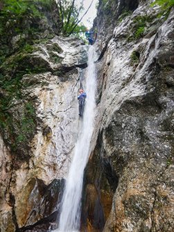 outdoor active bovec outdoorvakantie slovenie outdoorparadijs julische alpen canyoning fratarica 3