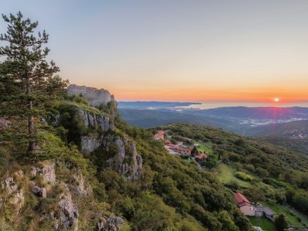 karst en trieste trail alpe adria trail etappe 37 meerdaagse wandeltocht (6)