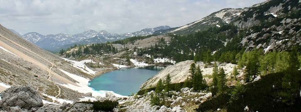 huttentocht triglav panorama gorenjska slovenie triglav lake