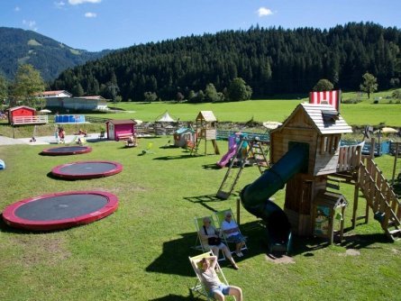 family fun brixental premium avontuurlijke gezinsvakantie oostenrijk families hotel berghof speeltuinn