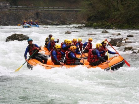 family active samoëns avontuurlijke gezinsvakantie families frankrijk haute savoie rafting4