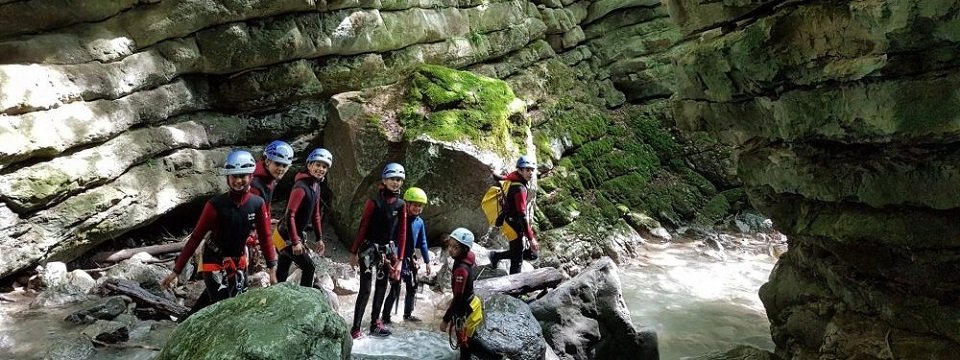 family active samoëns avontuurlijke gezinsvakantie familie frankrijk haute savoie canyoning