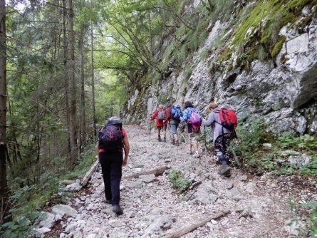 huttentocht julische alpen slovenie goriska wandelen krn lakes hut lepena