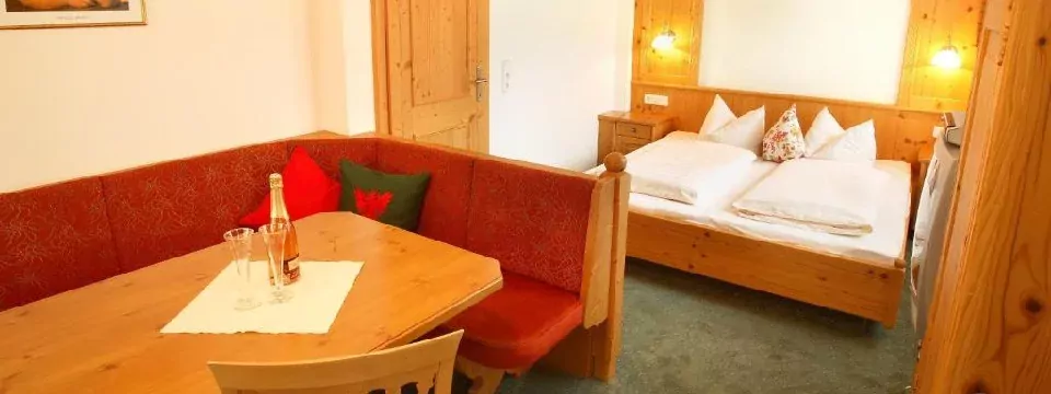 family active zillertal oostenrijk tirol ried im zillertal ferienhof lackner slaapkamer