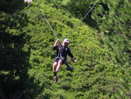 family active la plagne actieve gezinsvakantie families frankrijk savoie zipline