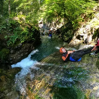 outdoor active les deux alpes outdoorvakantie frankrijk auvergne rhone alpes oisans canyoning
