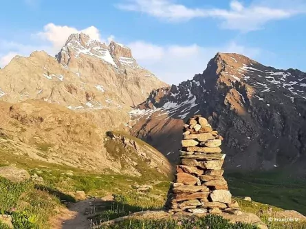 huttentocht piemonte panorama frankrijk piedmont uitzicht © françois v