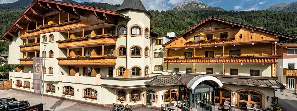 vakantie oostenrijk tirol fulpmes stubaital alpin resort stubaier hof buiten