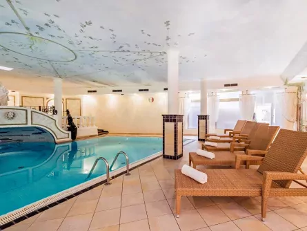 vakantie oostenrijk tirol fulpmes stubaital alpin resort stubaier hof zwembad