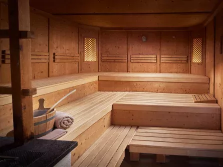 vakantie oostenrijk tirol fulpmes stubaital alpin resort stubaier hof sauna2