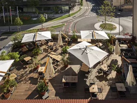 rondreis slovenie highlights city hotel ljubljana centraal slovenie terras 3