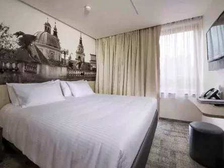 rondreis slovenie highlights city hotel ljubljana centraal slovenie slaapkamer