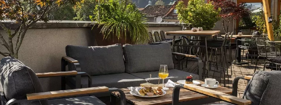 rondreis slovenie highlights city hotel ljubljana centraal slovenie terras