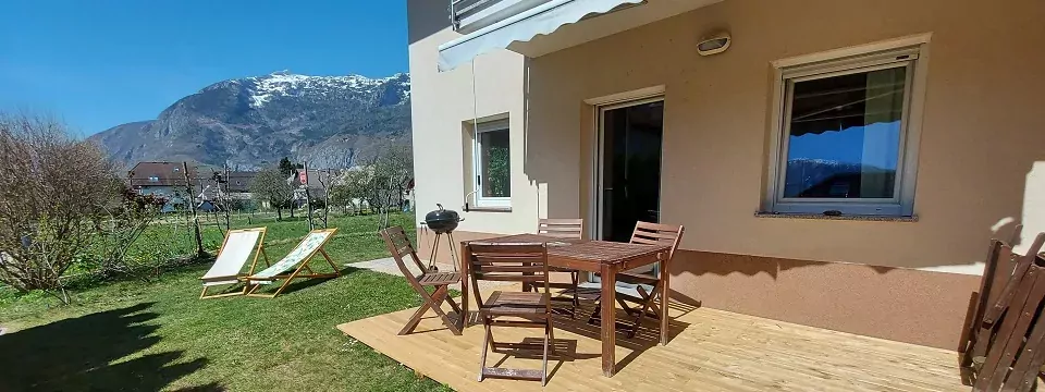 family outdoor active bovec avontuurlijke vakantie slovenie supermjau terras