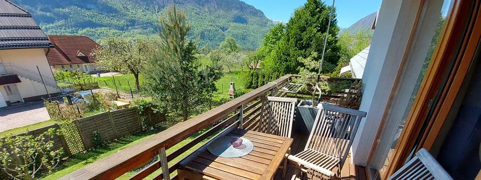 family outdoor active bovec avontuurlijke vakantie slovenie supermjau balkon2