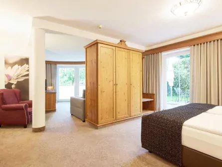 family fun brixental premium tirol brixen im thale hotel hubertus suite3