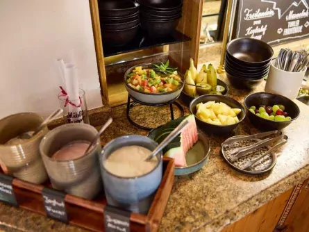family fun brixental premium tirol brixen im thale hotel hubertus ontbijt