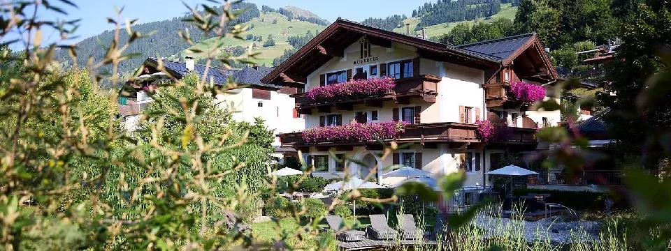 family fun brixental premium tirol brixen im thale hotel hubertus buiten (1)