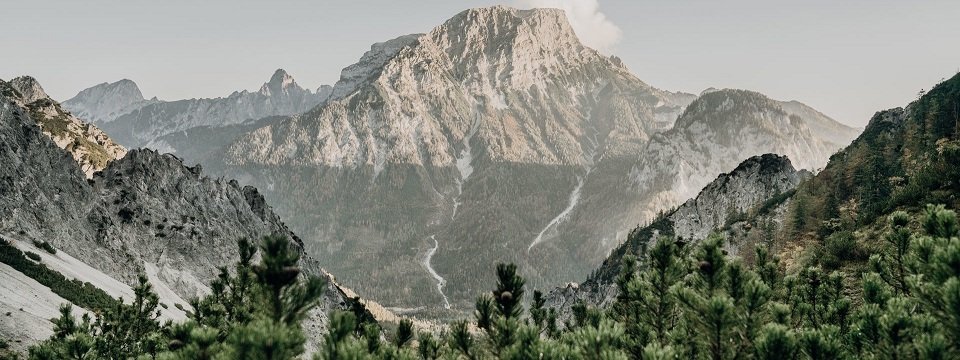 lynx trail meerdaagse wandeltocht oostenrijk oostenrijkse alpen etappe 6 blick vom haindlkar zum buchstein (2)