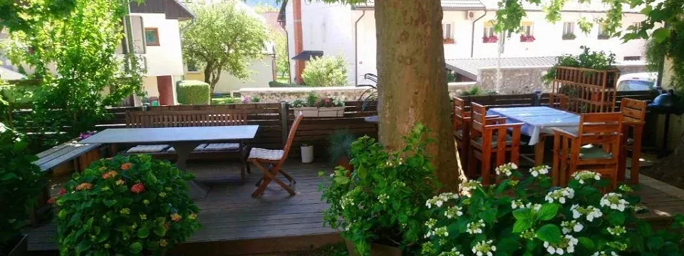 family active bovec outdoorvakantie slovenie maja zevnik tuin 2