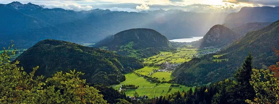 gehele juliana trail actieve vakantie meerdaagse wandeltocht julische alpen slovenië vodnikov razglednik (2)